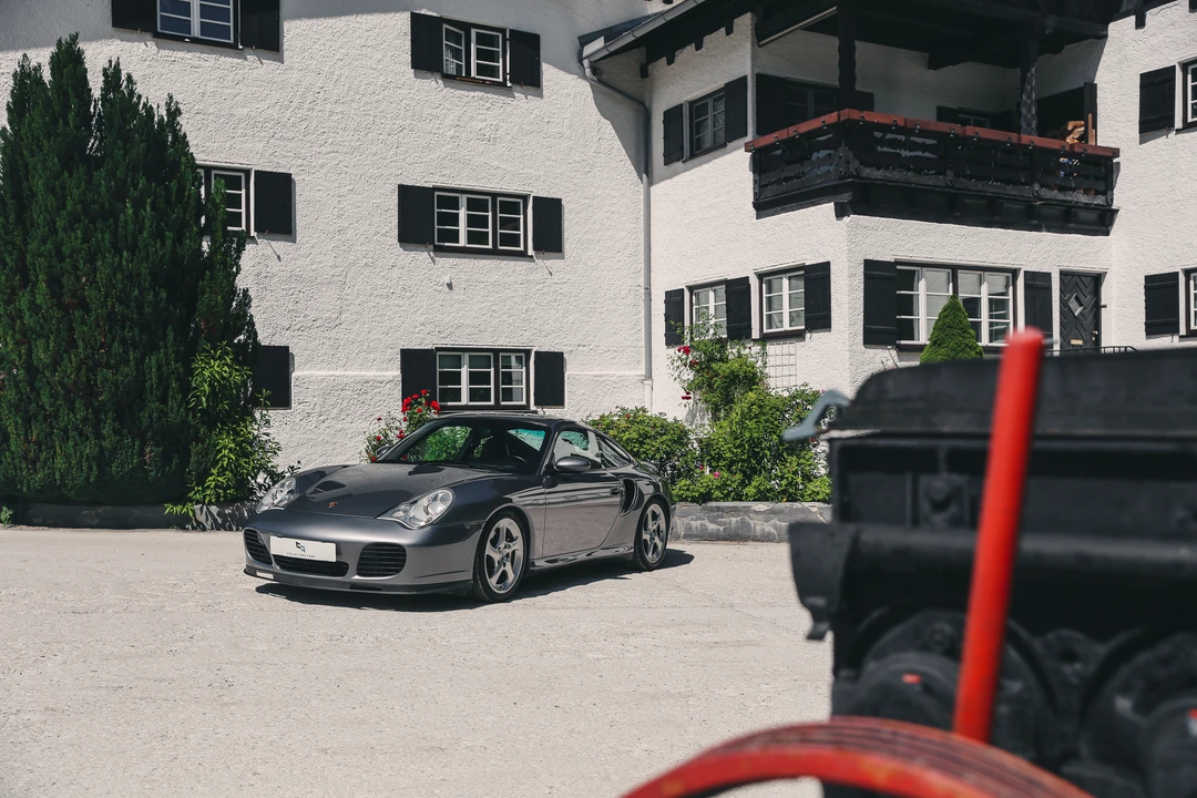 2002 Porsche 996 Turbo - Image 13 of 31