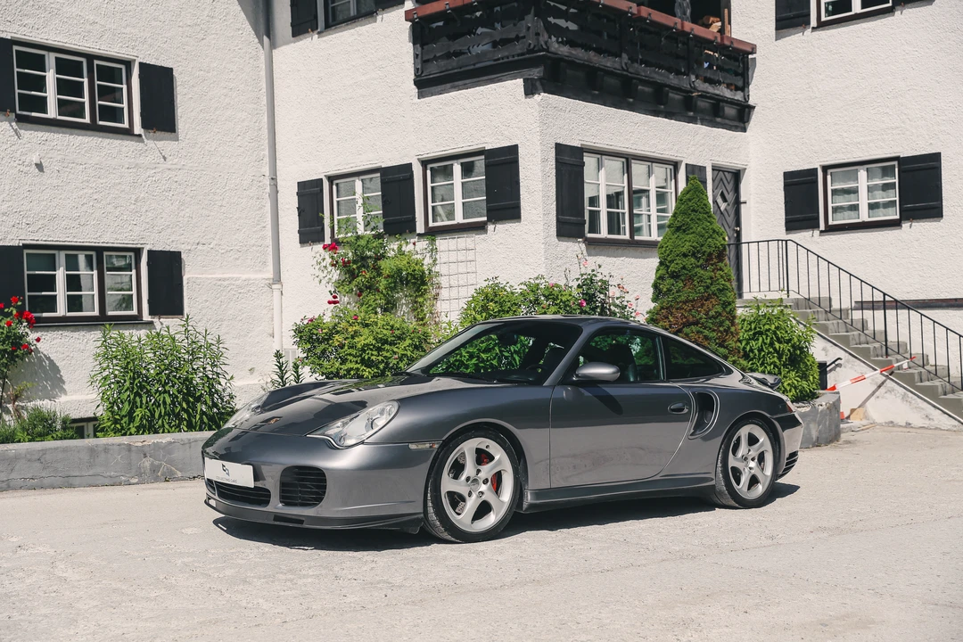 2002 Porsche 996 Turbo - Image 17 of 31