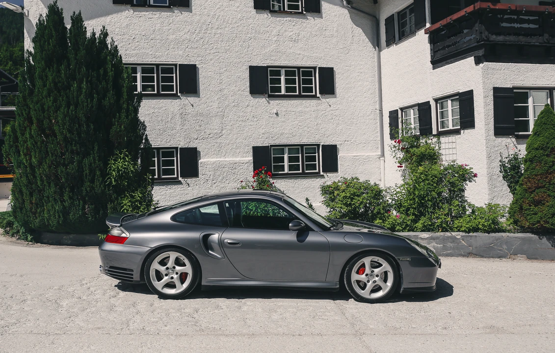 2002 Porsche 996 Turbo - Image 20 of 31