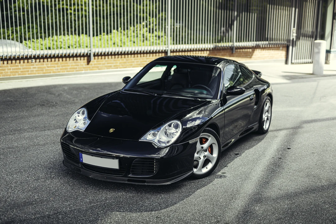 2002 Porsche 996 Turbo - Image 3 of 31