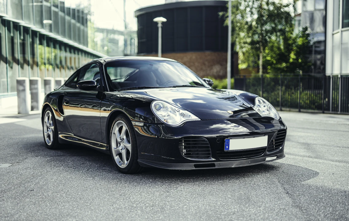 2002 Porsche 996 Turbo - Image 10 of 31