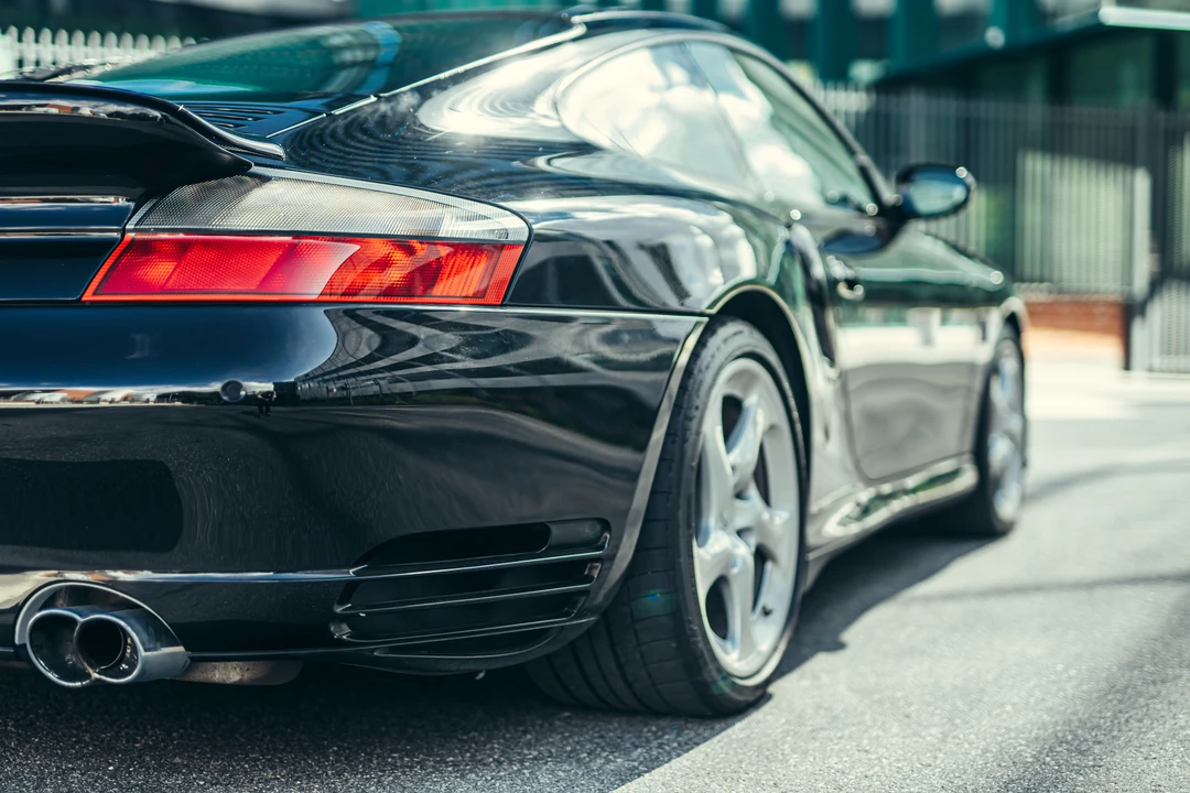 2002 Porsche 996 Turbo - Image 23 of 31