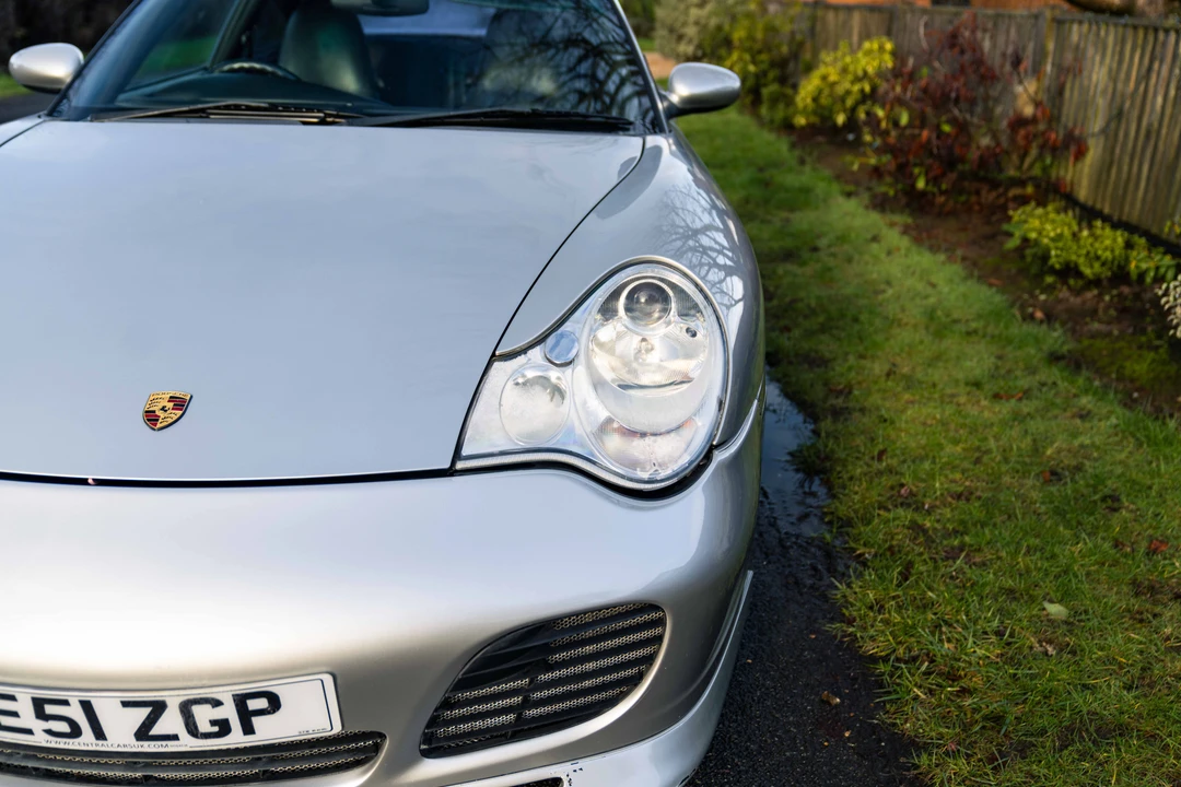 2002 Porsche 996 Turbo - Image 28 of 31
