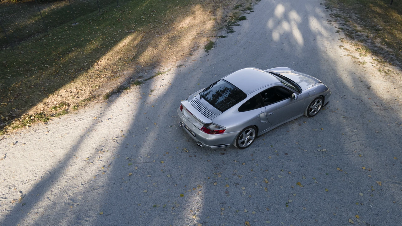 2002 Porsche 996 Turbo - Image 26 of 31