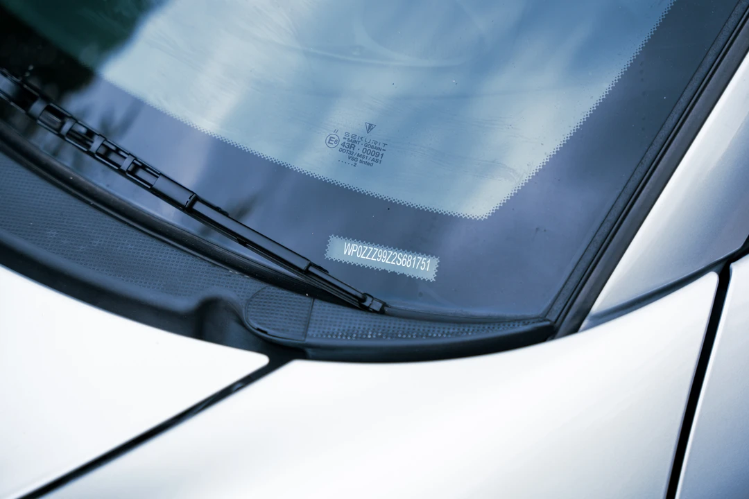 2002 Porsche 996 Turbo - Image 25 of 31