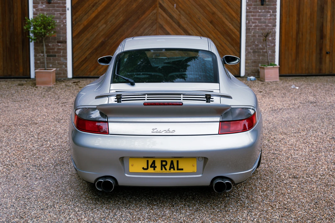 2002 Porsche 996 Turbo - Image 6 of 31