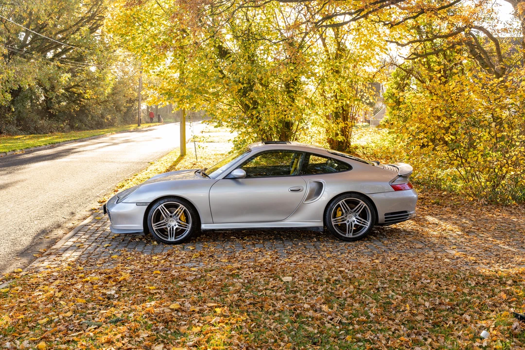 2002 Porsche 996 Turbo - Image 11 of 31