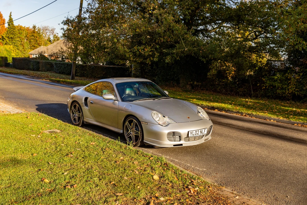 2002 Porsche 996 Turbo - Image 14 of 31