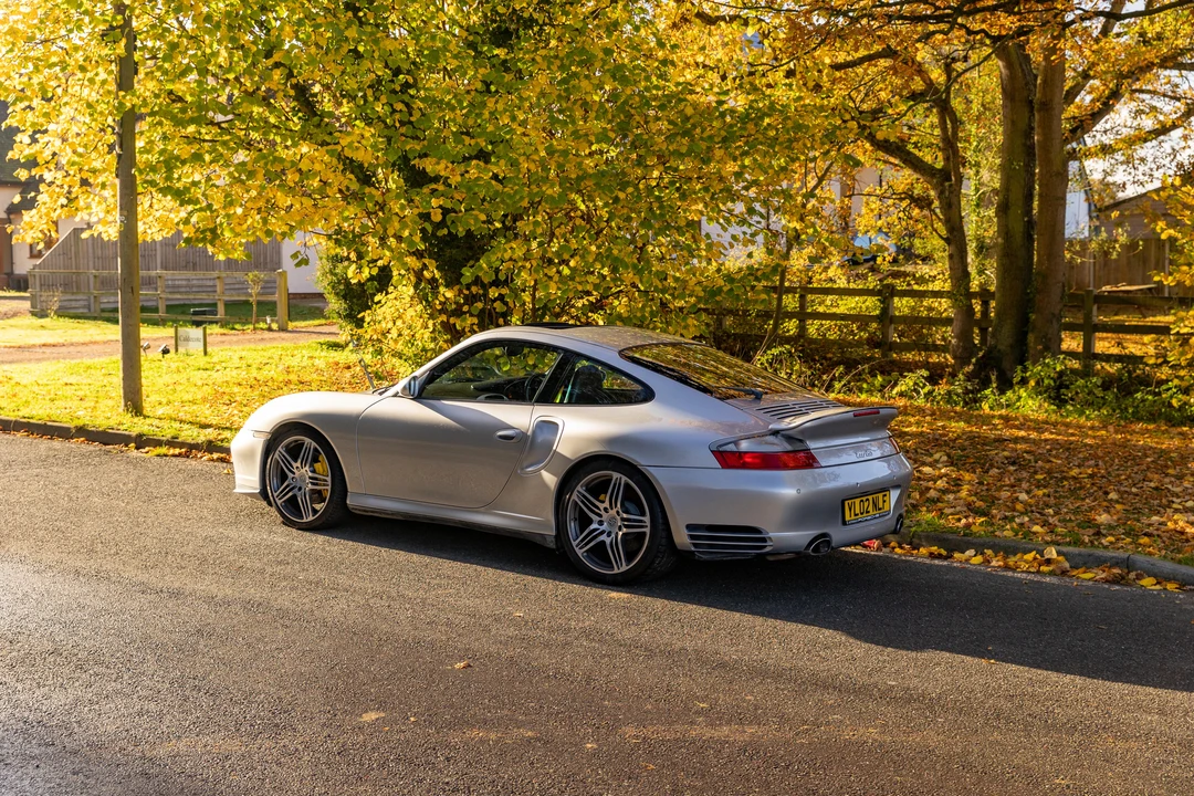 2002 Porsche 996 Turbo - Image 28 of 31