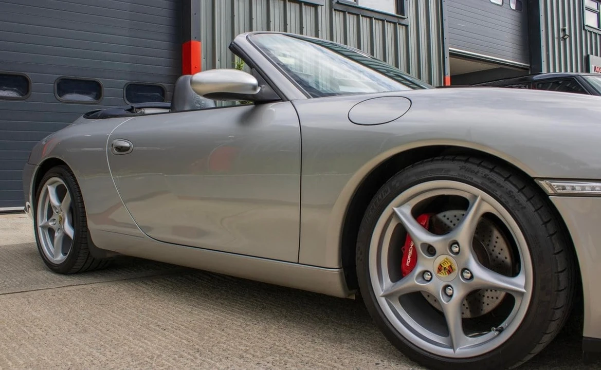 2002 Porsche 996 Carrera 4 - Image 27 of 30