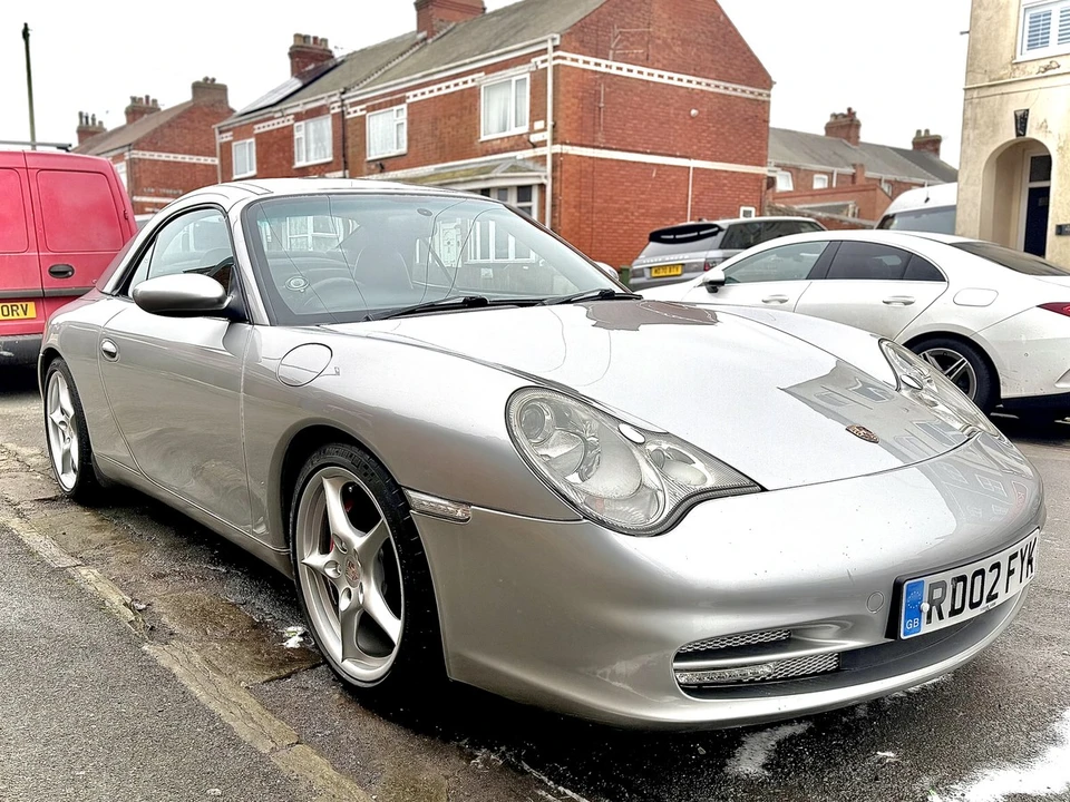 2002 Porsche 996 Carrera 4 - Image 15 of 30