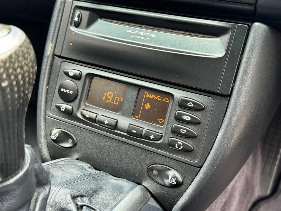 2002 Porsche 996 Carrera 4 - Image 20 of 30
