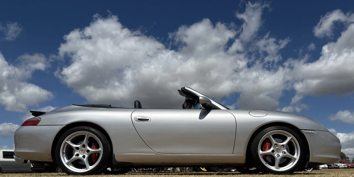 2002 Porsche 996 Carrera 4 - Image 9 of 30