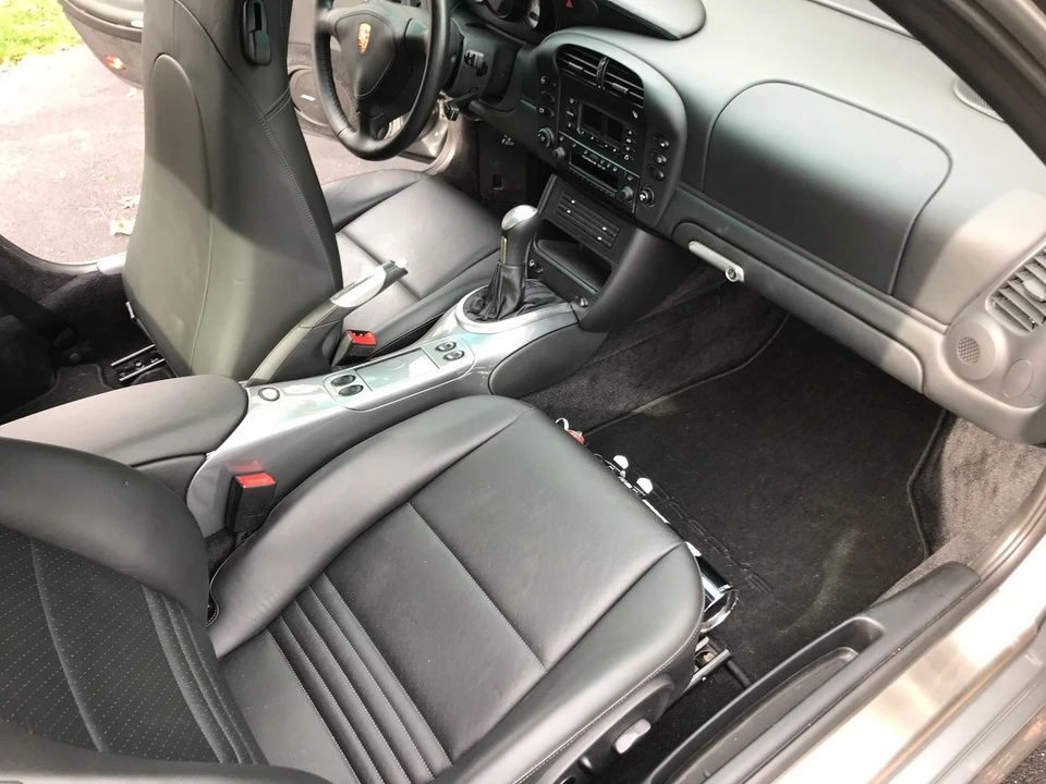 2002 Porsche 996 Turbo - Image 7 of 31