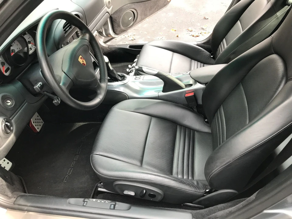2002 Porsche 996 Turbo - Image 9 of 31