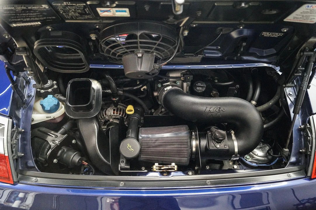 2002 Porsche 996 Carrera - Image 17 of 17
