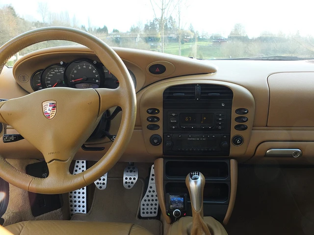2002 Porsche 996 Carrera - Image 4 of 5