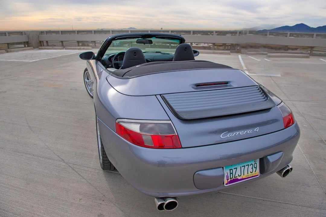 2002 Porsche 996 Carrera 4 - Image 7 of 8