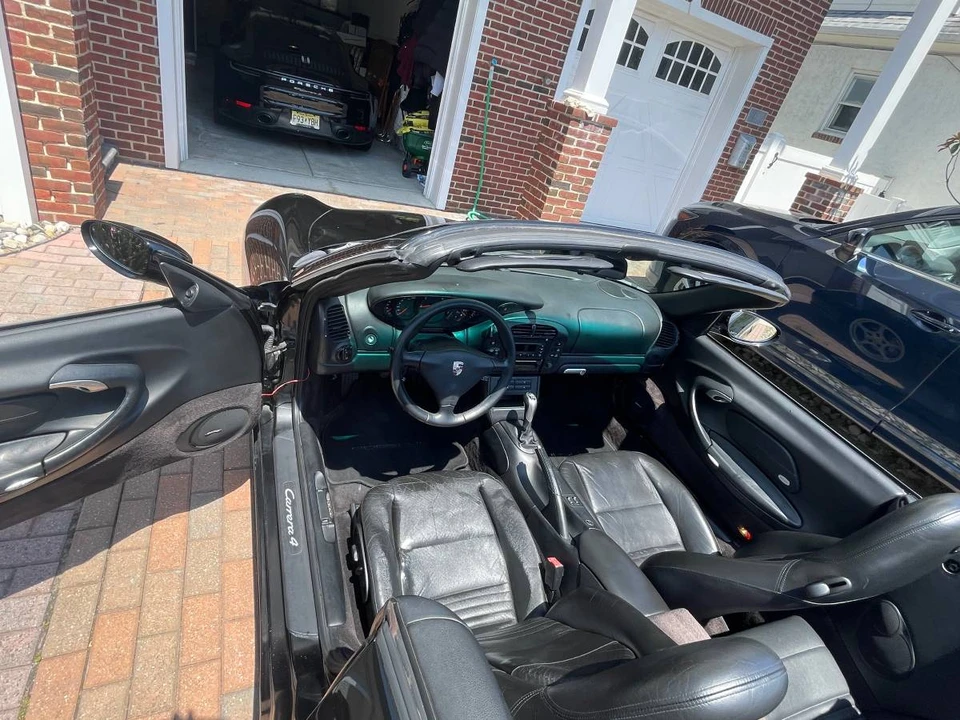 2002 Porsche 996 Carrera 4 - Image 6 of 12
