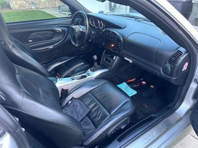 2002 Porsche 996 Carrera 4S - Image 11 of 19
