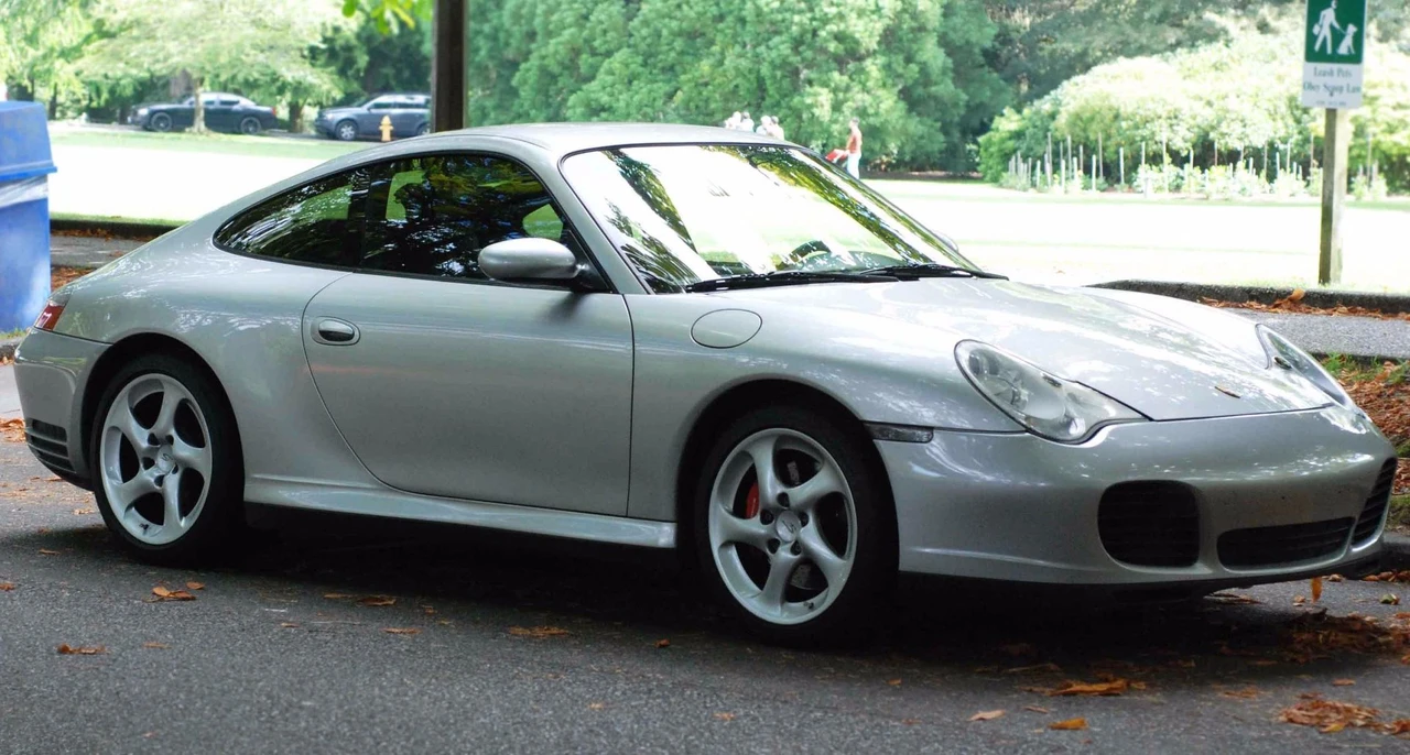 2002 Porsche 996 Carrera 4S - Image 3 of 31