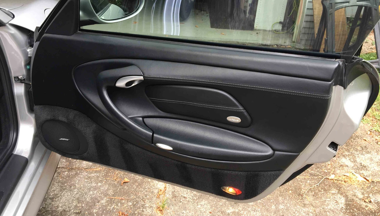 2002 Porsche 996 Carrera 4S - Image 12 of 31