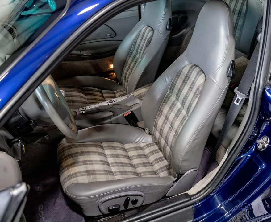 2002 Porsche 996 Carrera 4S - Image 11 of 20