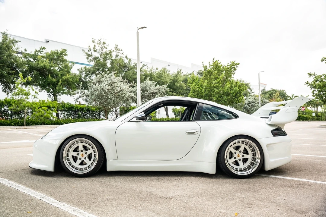 2003 Porsche 996 Carrera - Image 13 of 31
