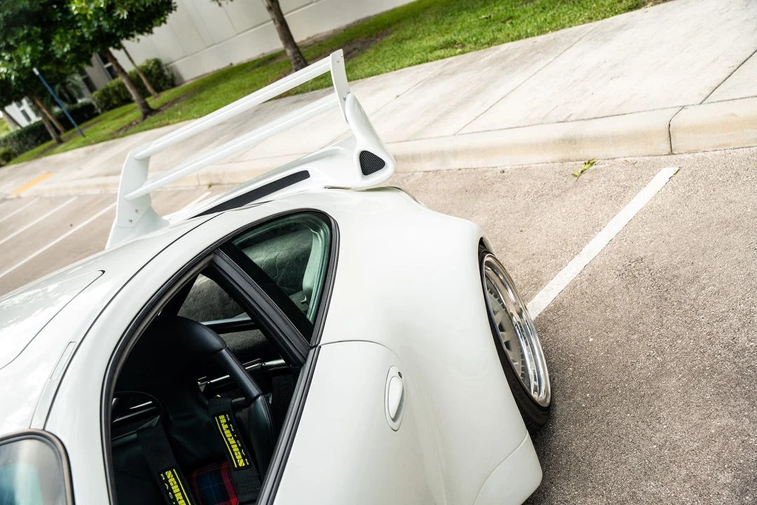 2003 Porsche 996 Carrera - Image 17 of 31