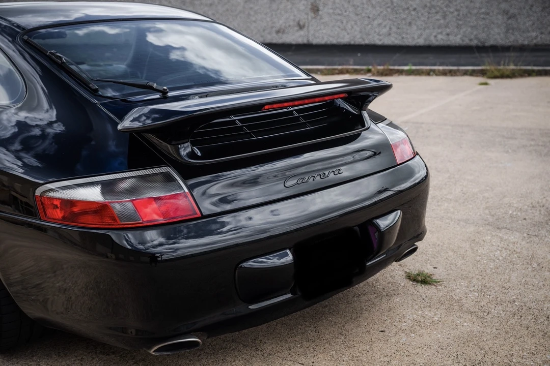 2002 Porsche 996 Carrera - Image 5 of 31