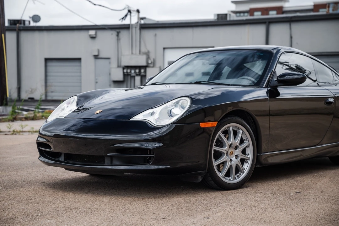 2002 Porsche 996 Carrera - Image 26 of 31