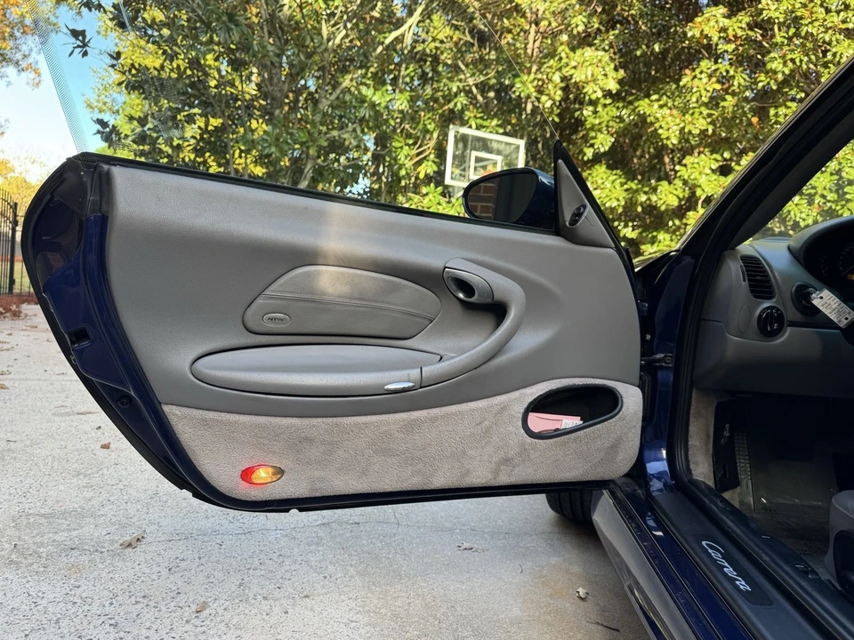 2002 Porsche 996 Carrera - Image 10 of 21