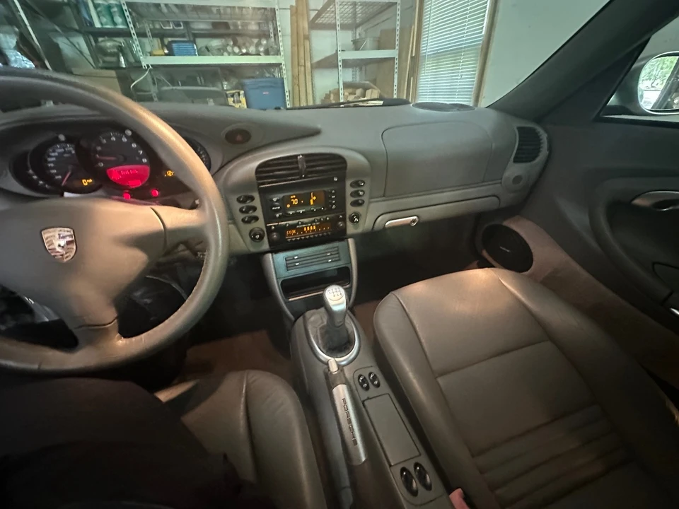 2002 Porsche 996 Carrera - Image 16 of 21