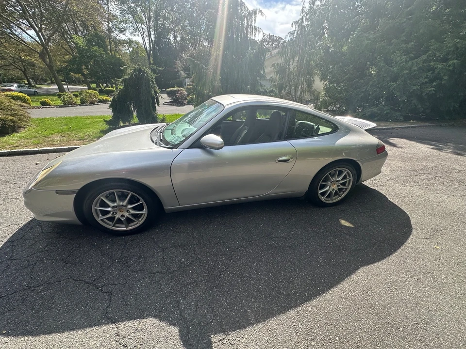 2002 Porsche 996 Carrera - Image 2 of 21