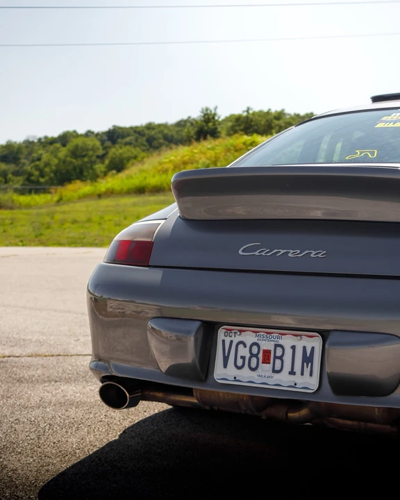 2002 Porsche 996 Carrera - Image 9 of 31