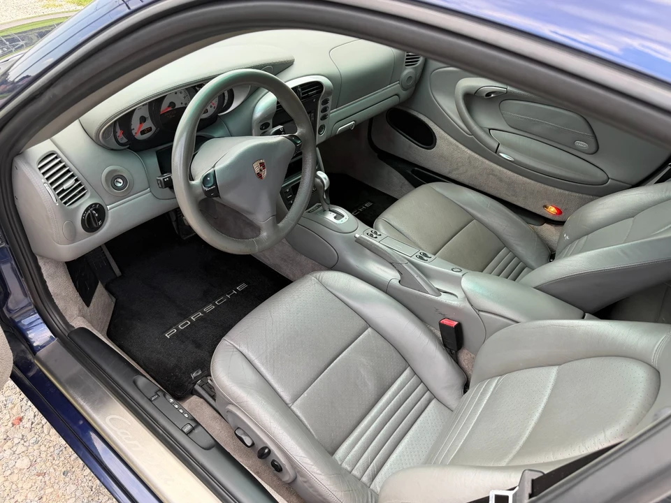 2002 Porsche 996 Carrera - Image 20 of 30