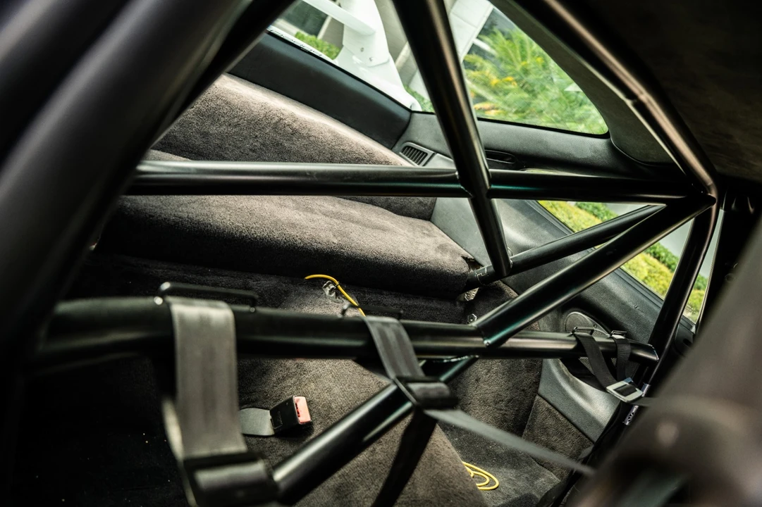 2002 Porsche 996 Carrera - Image 30 of 31