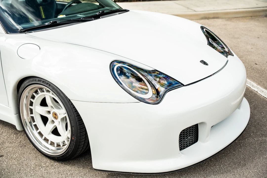 2002 Porsche 996 Carrera - Image 18 of 31