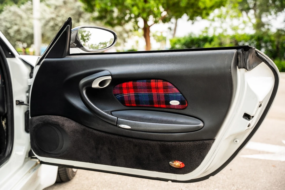 2002 Porsche 996 Carrera - Image 27 of 31