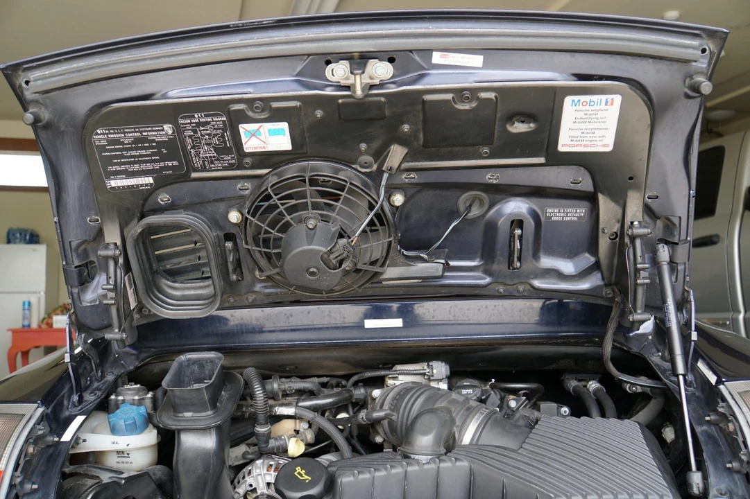 2002 Porsche 996 Carrera - Image 12 of 15