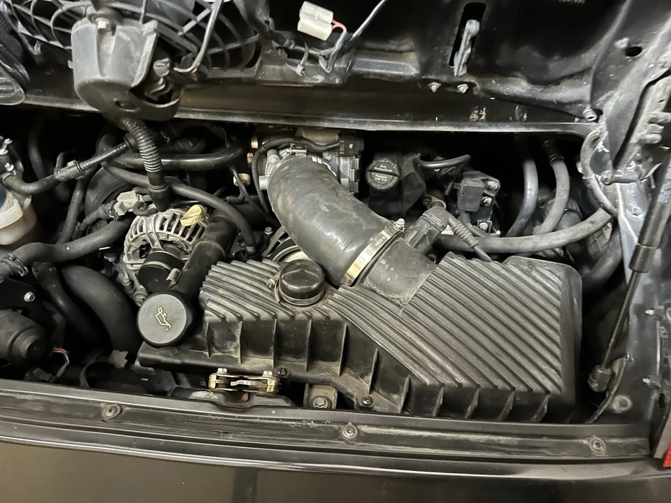 2002 Porsche 996 Carrera - Image 16 of 21