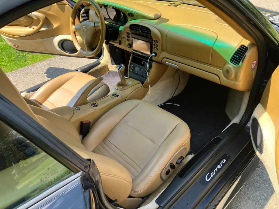 2002 Porsche 996 Carrera - Image 5 of 12