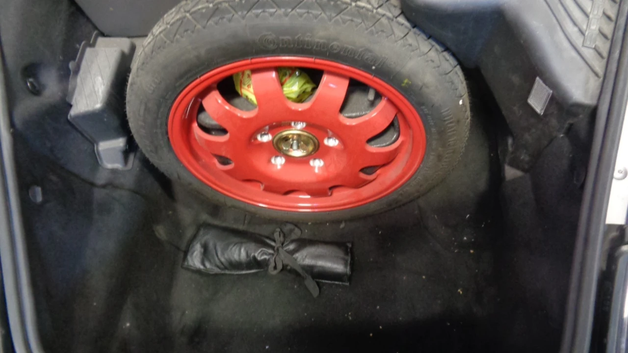 2002 Porsche 996 Carrera - Image 20 of 20