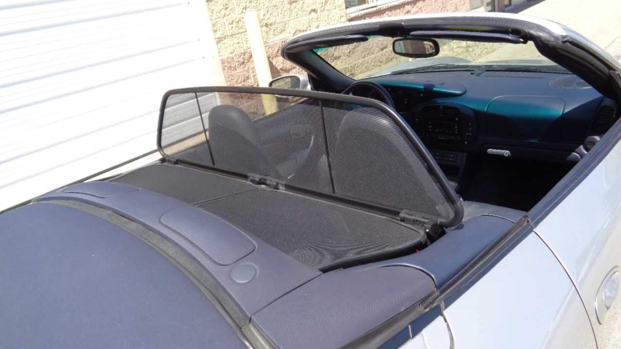 2002 Porsche 996 Carrera - Image 10 of 20