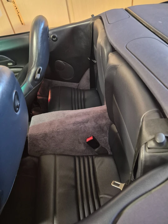 2002 Porsche 996 Carrera 4 - Image 19 of 21
