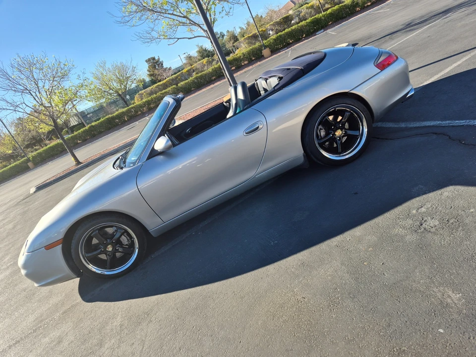 2002 Porsche 996 Carrera 4 - Image 4 of 21