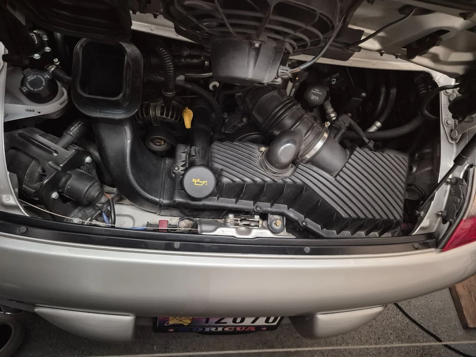 2002 Porsche 996 Carrera 4 - Image 17 of 21
