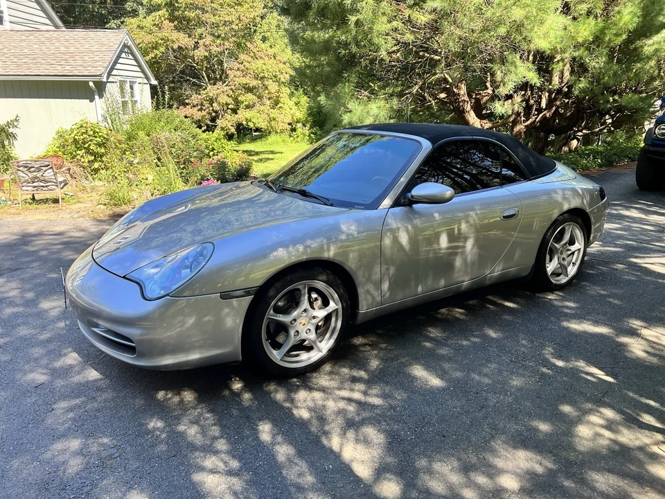 2002 Porsche 996 Carrera 4 - Image 3 of 12