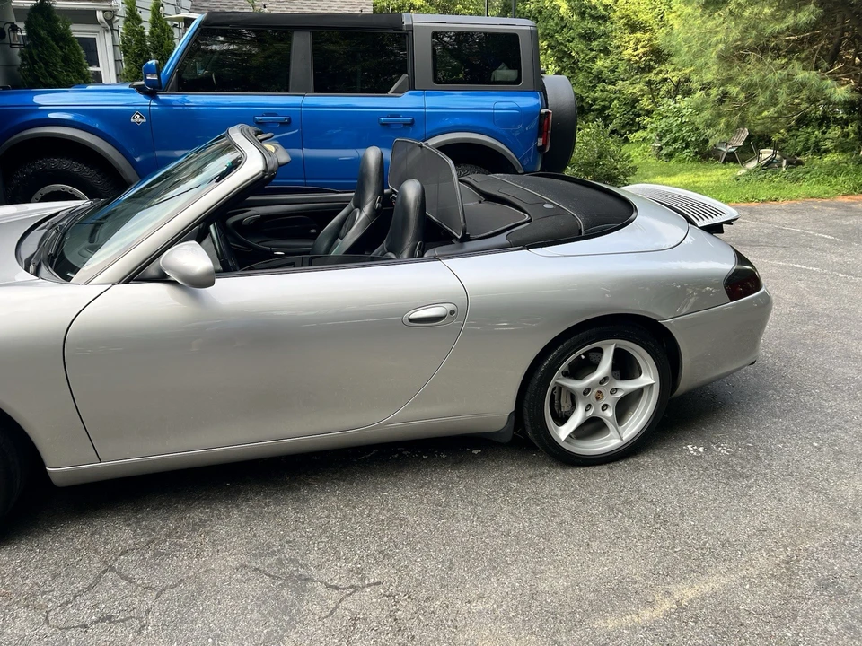 2002 Porsche 996 Carrera 4 - Image 5 of 12