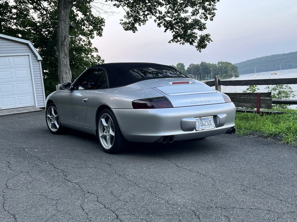 2002 Porsche 996 Carrera 4 - Image 2 of 12